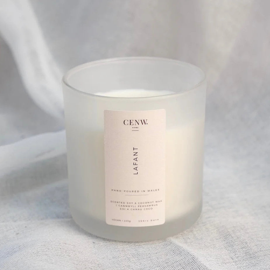 Calming lavender candle with wooden wick for relaxation and self-care