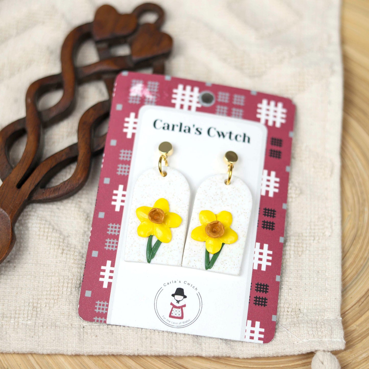 Daffodil Arch earrings