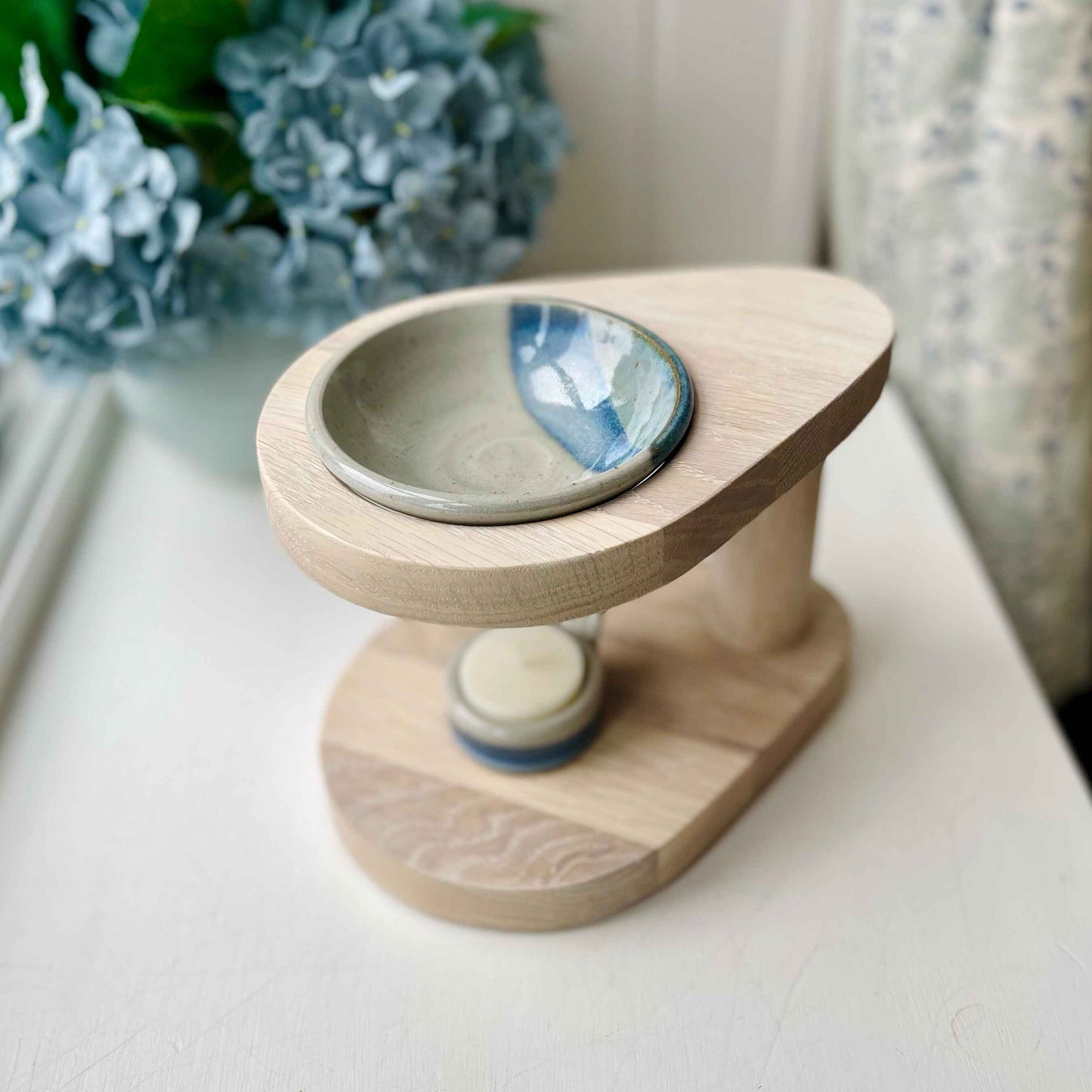 The Teardrop Oak Wax Melt Burner