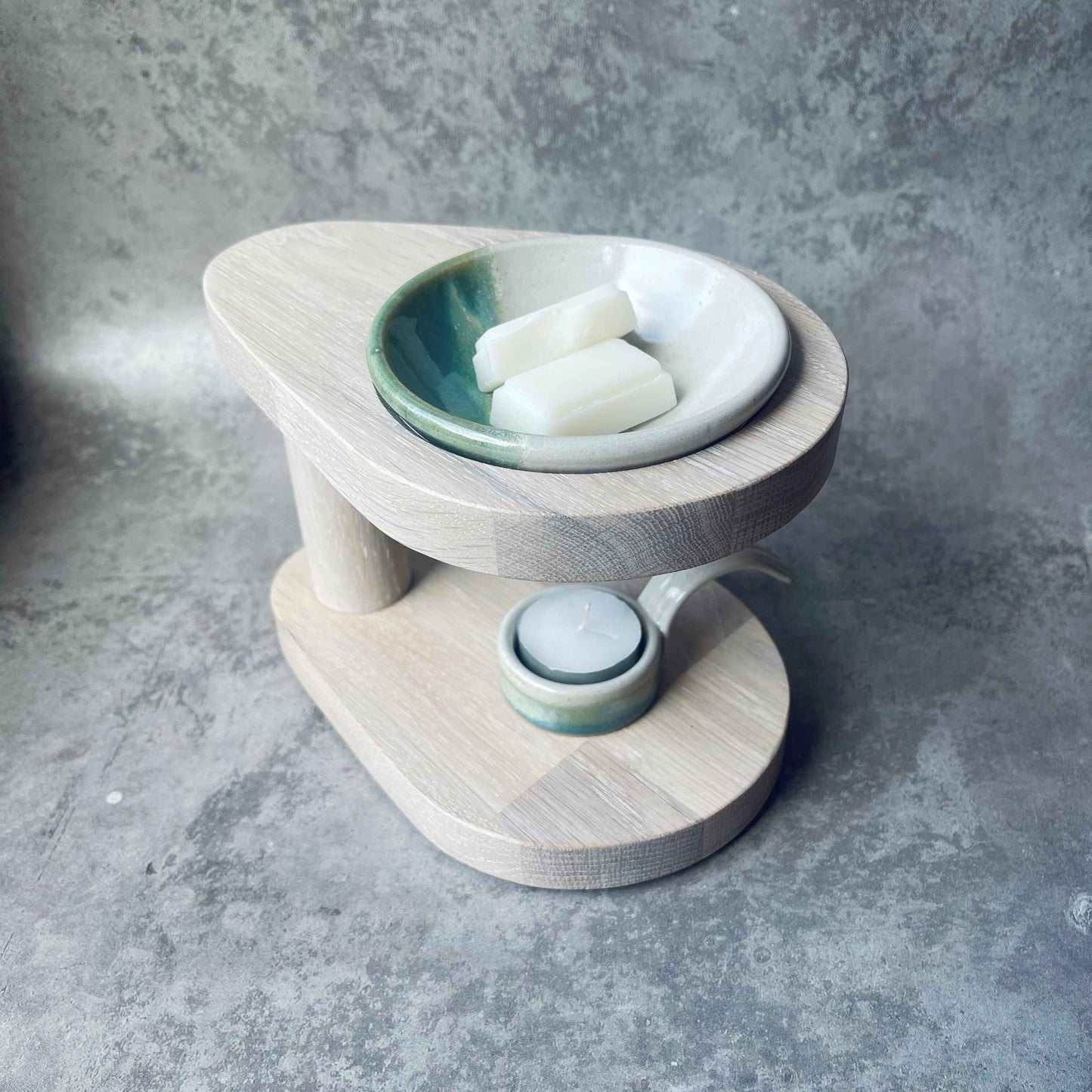 The Teardrop Oak Wax Melt Burner