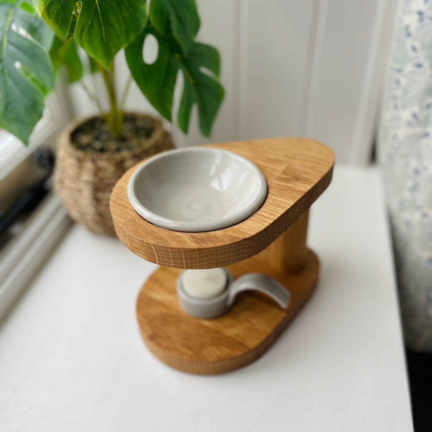 The Teardrop Oak Wax Melt Burner