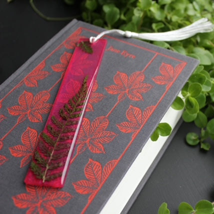 Handmade resin bookmark with real fern from Wales in hot pink resin