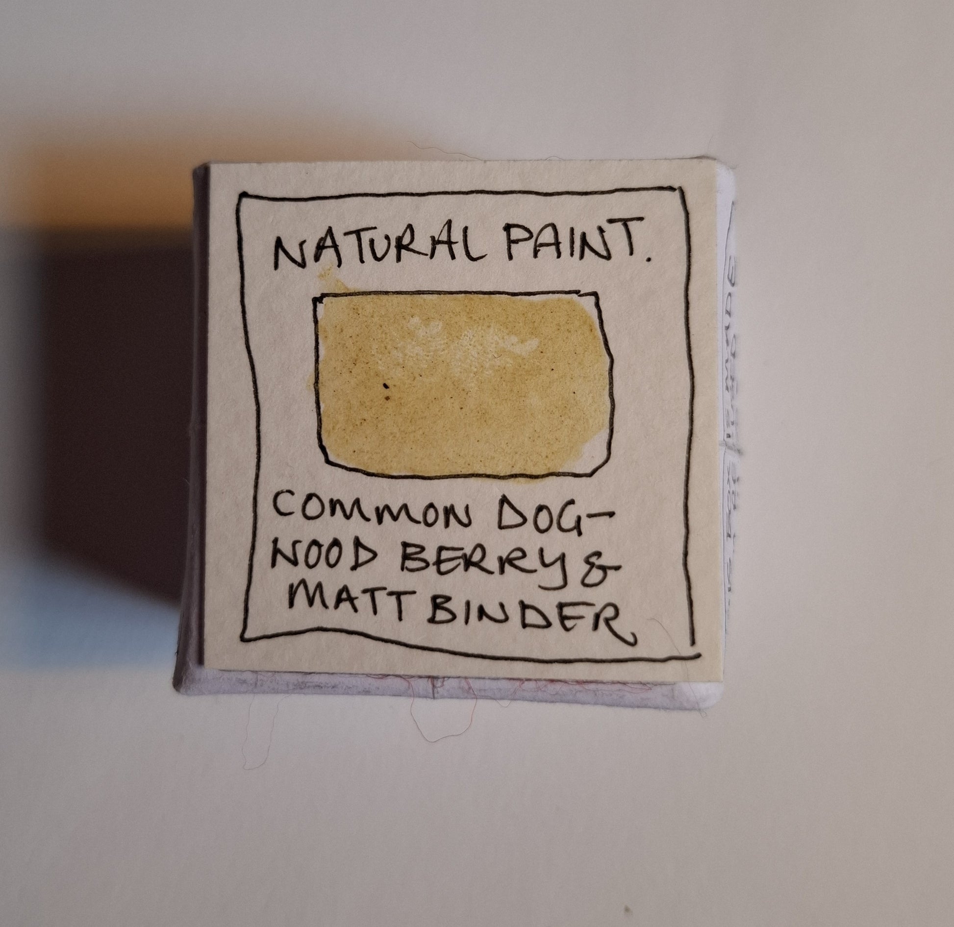 Natural handmade watercolour paint sample set with 5 colours made from garden stones, berries, and plants – eco-friendly, sustainable, handmade art supplies, perfect gift for artists