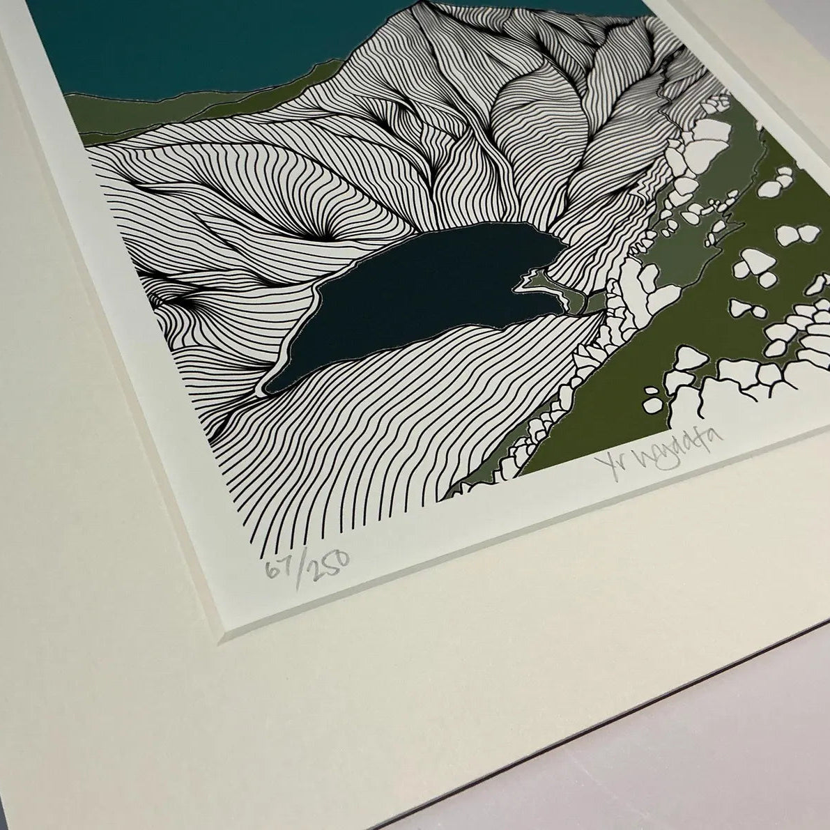 Limited edition Welsh landscape art print. Black and white line drawing print of Yr Wyddfa (Snowdon) and Llyn Glaslyn by Welsh artist, mounted and ready to frame. Perfect gift for outdoor enthusiasts.
